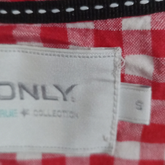 Gingham red and white shirt size S - Picture 6 of 8